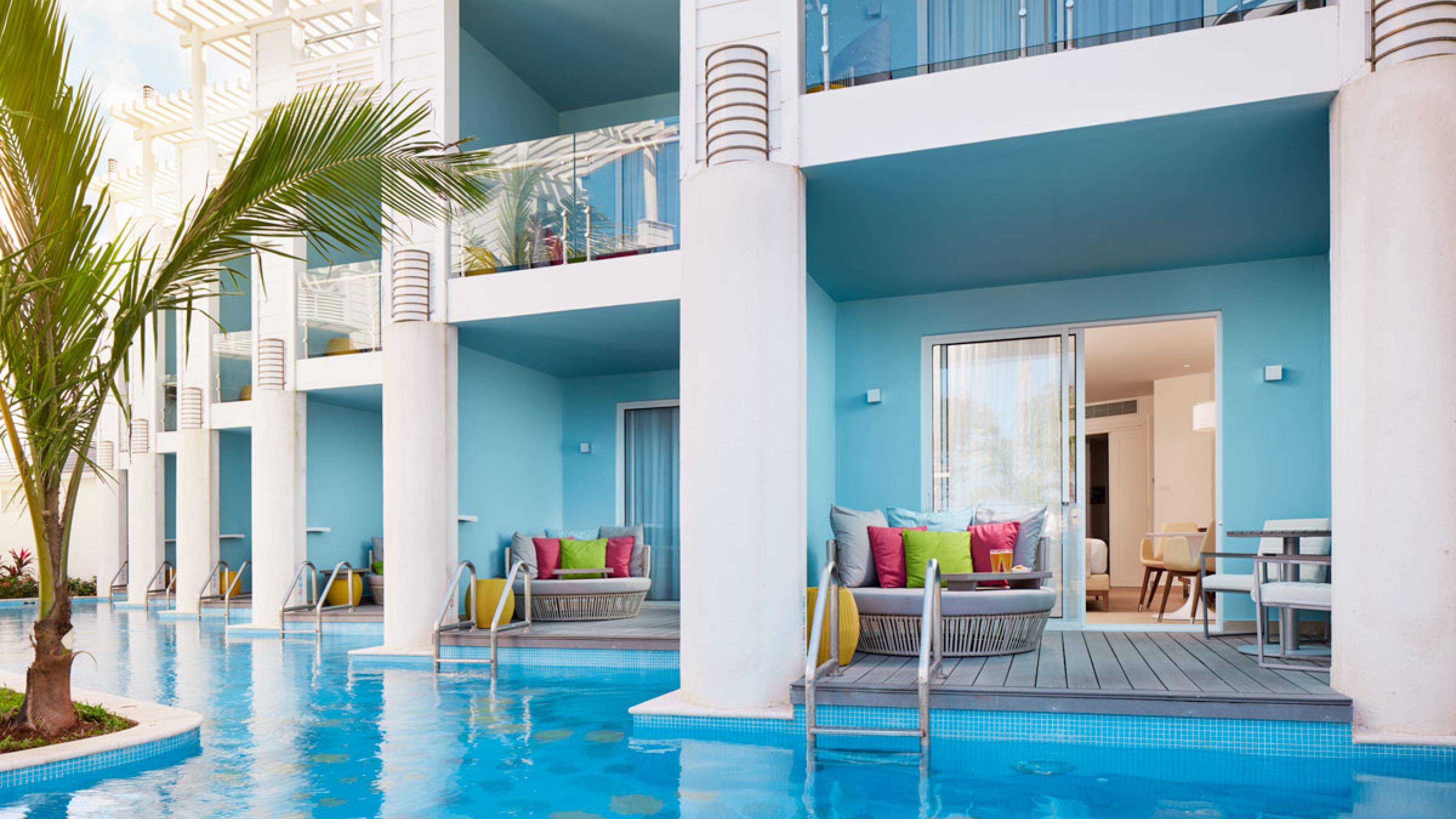 Premium Ocean View Swim Up Suite | Azul Beach Resort Negril